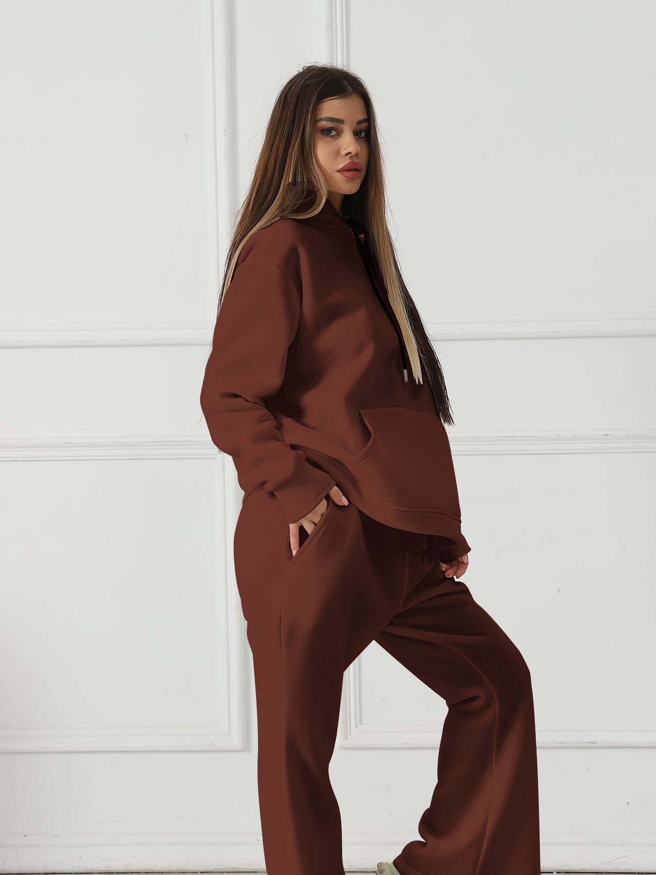 Women's Fashionable Casual Solid Color Long Sleeved Sweatshirt Set