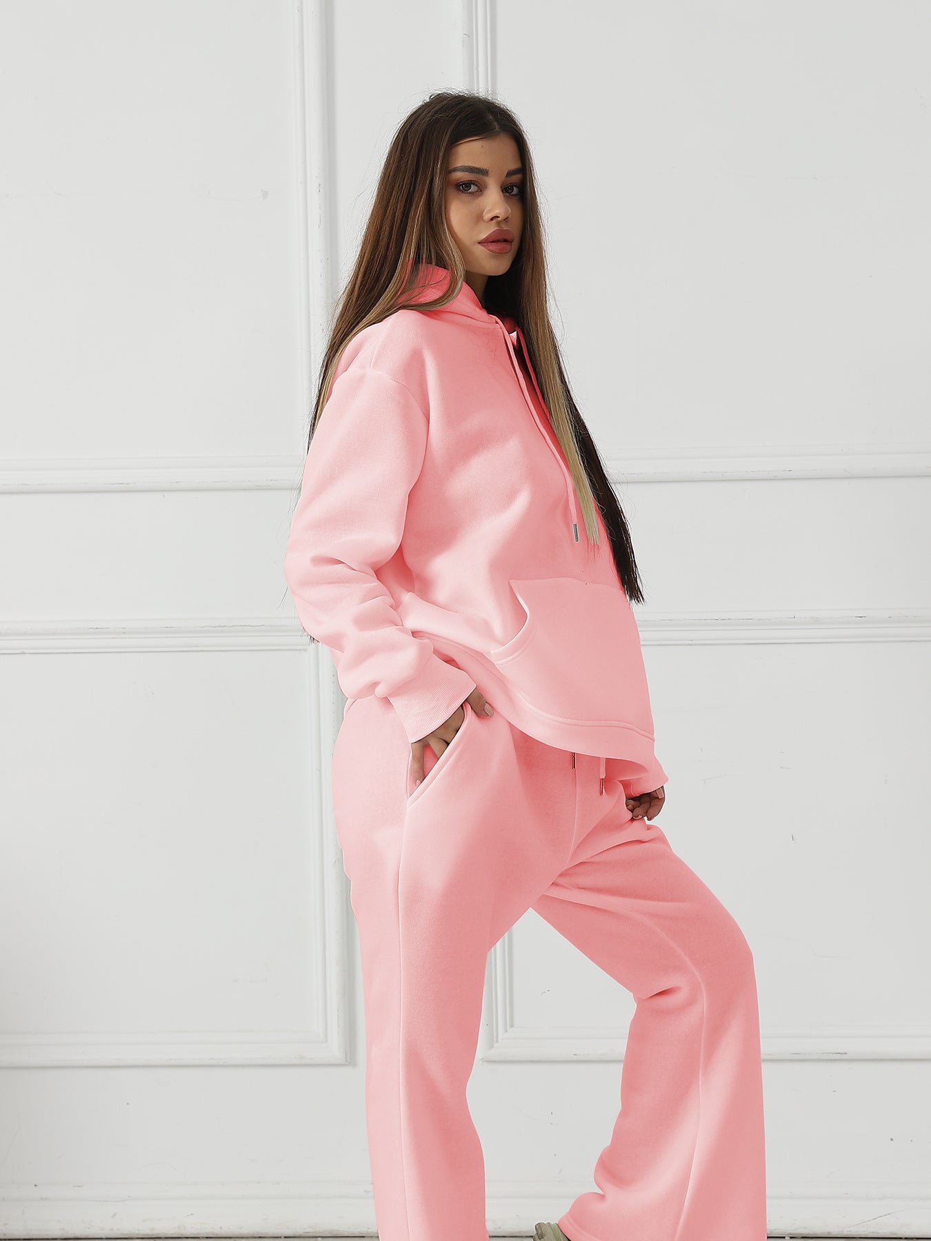 Women's Fashionable Casual Solid Color Long Sleeved Sweatshirt Set
